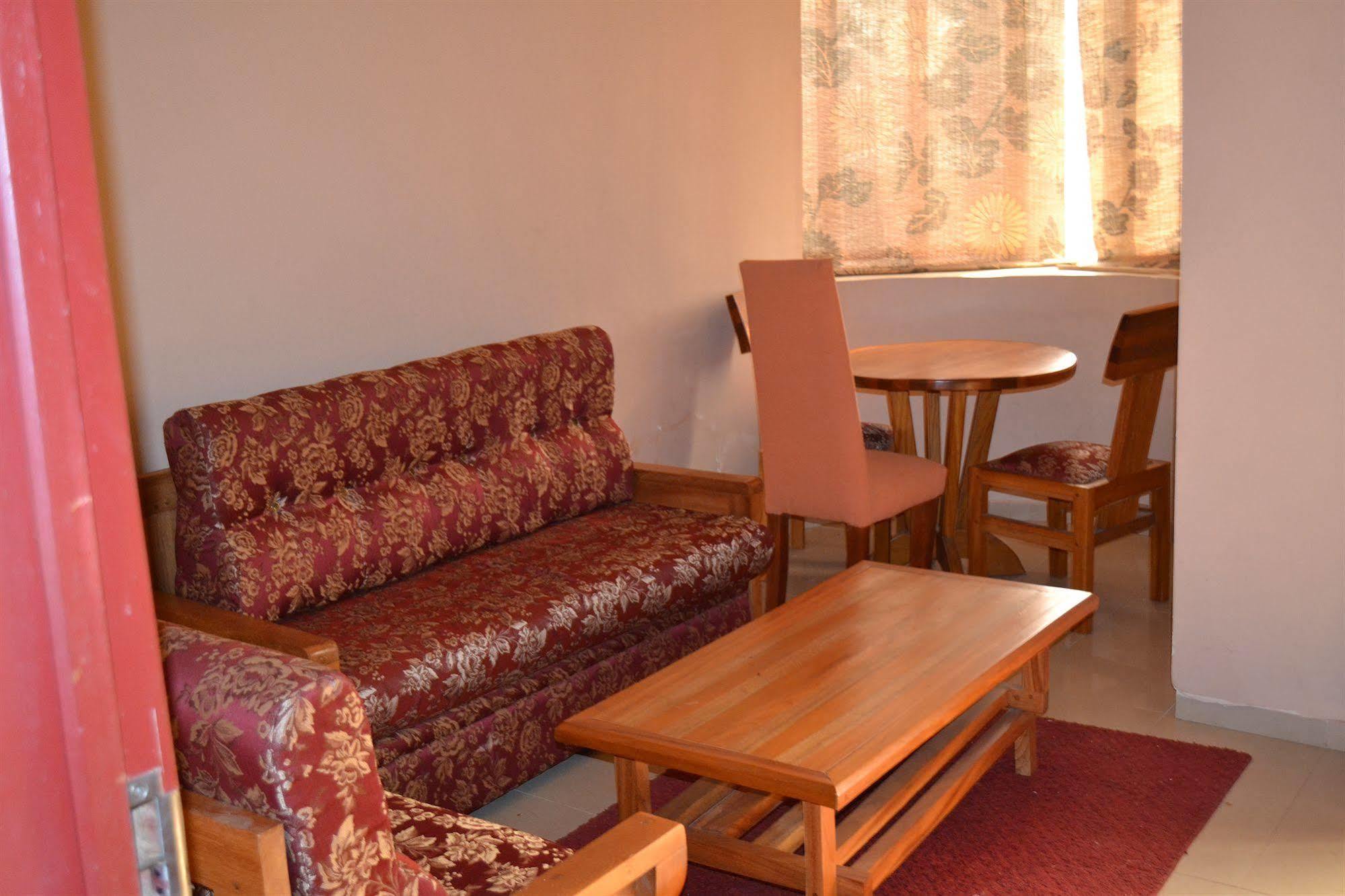 Mawa Hotel Bamenda Exteriör bild